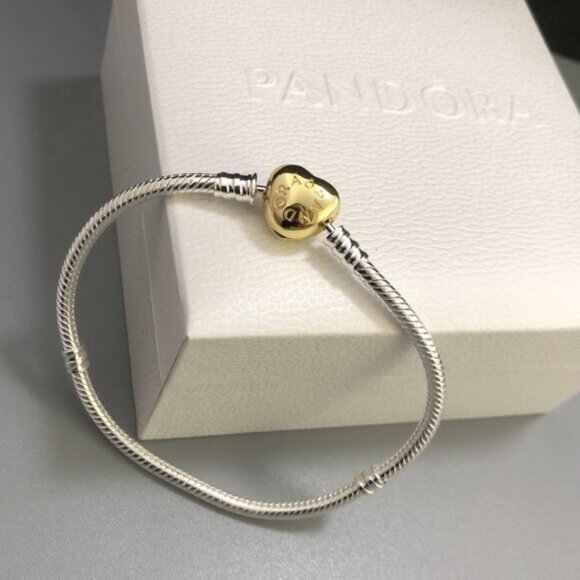 Pandora Moments Heart Clasp Snake Chain Bracelet Wrist Size 6.7 in Bracelet Size - Picture 5 of 6